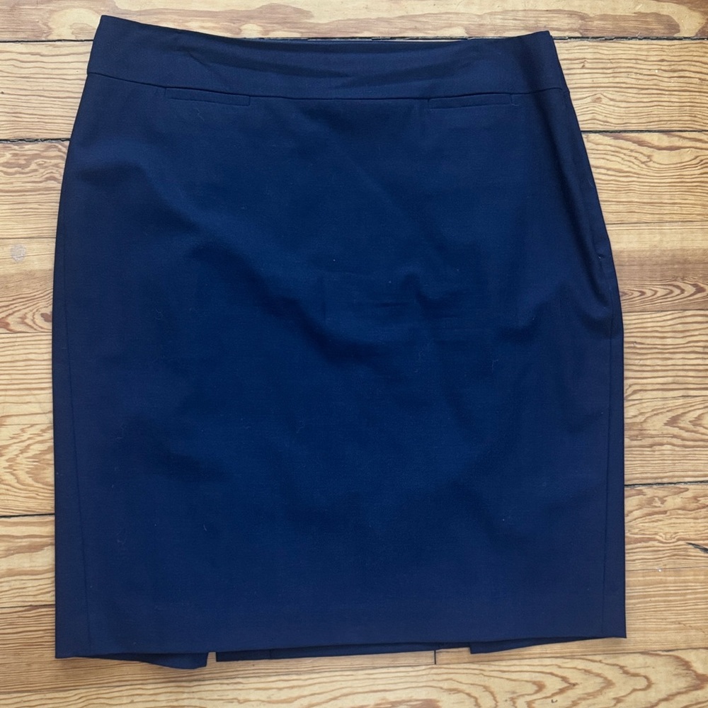 Lightweight Wool Navy Women's Skirt